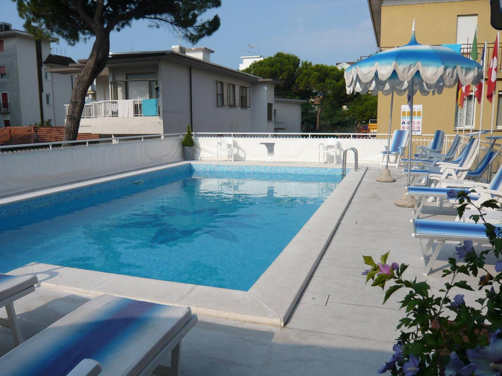 לידו די ג'סולו Hotel Jesulum מראה חיצוני תמונה
